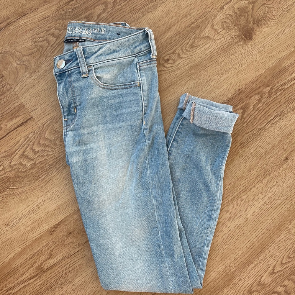American eagle light wash jegging